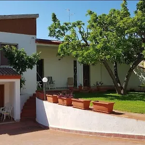 villa-rita-2.sicilyhotelsitaly.net/
